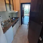 شقة студия първа линия تشيرنوموريتس